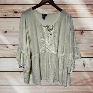 Torrid Cream Top Size 4